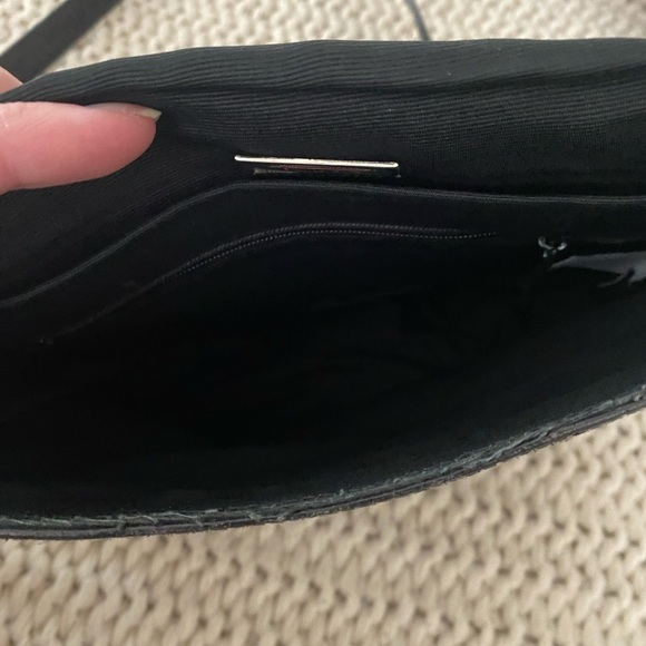 Black Snakeskin Leather Crossbody purse - Picture 9 of 10